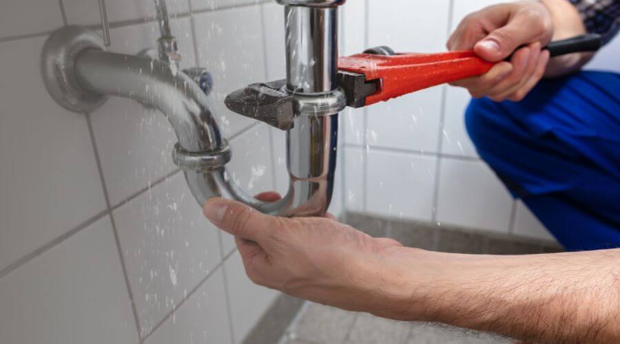 Electronic Leak Detection in Maywood, CA
